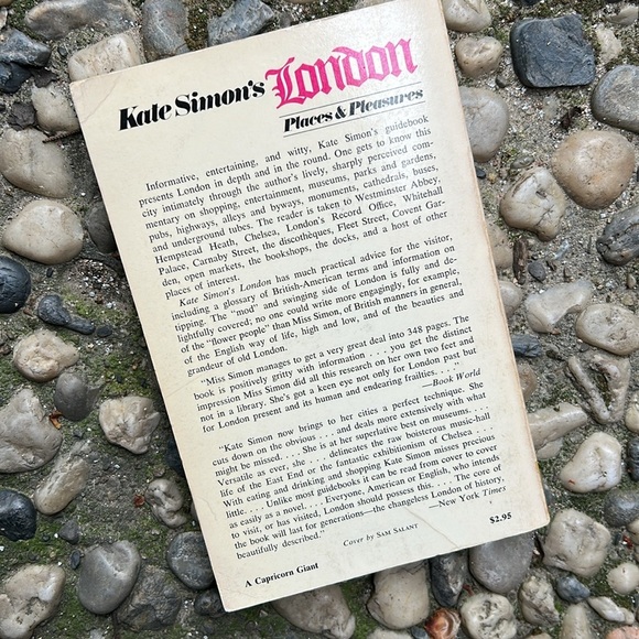 Vintage “London: Places & Pleasures" An Uncommon Guidebook Travel Book 1971 - Picture 2 of 8